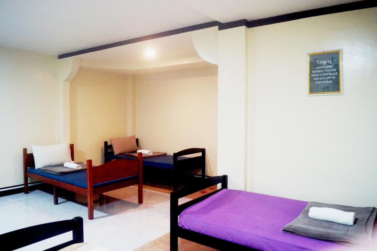 B&J Guesthouse And Tours Tagbilaran City Exterior photo