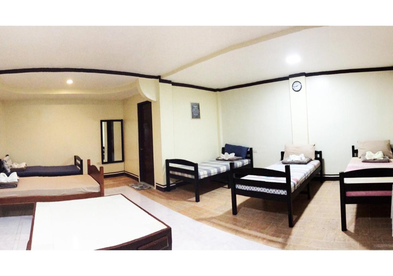 B&J Guesthouse And Tours Tagbilaran City Exterior photo
