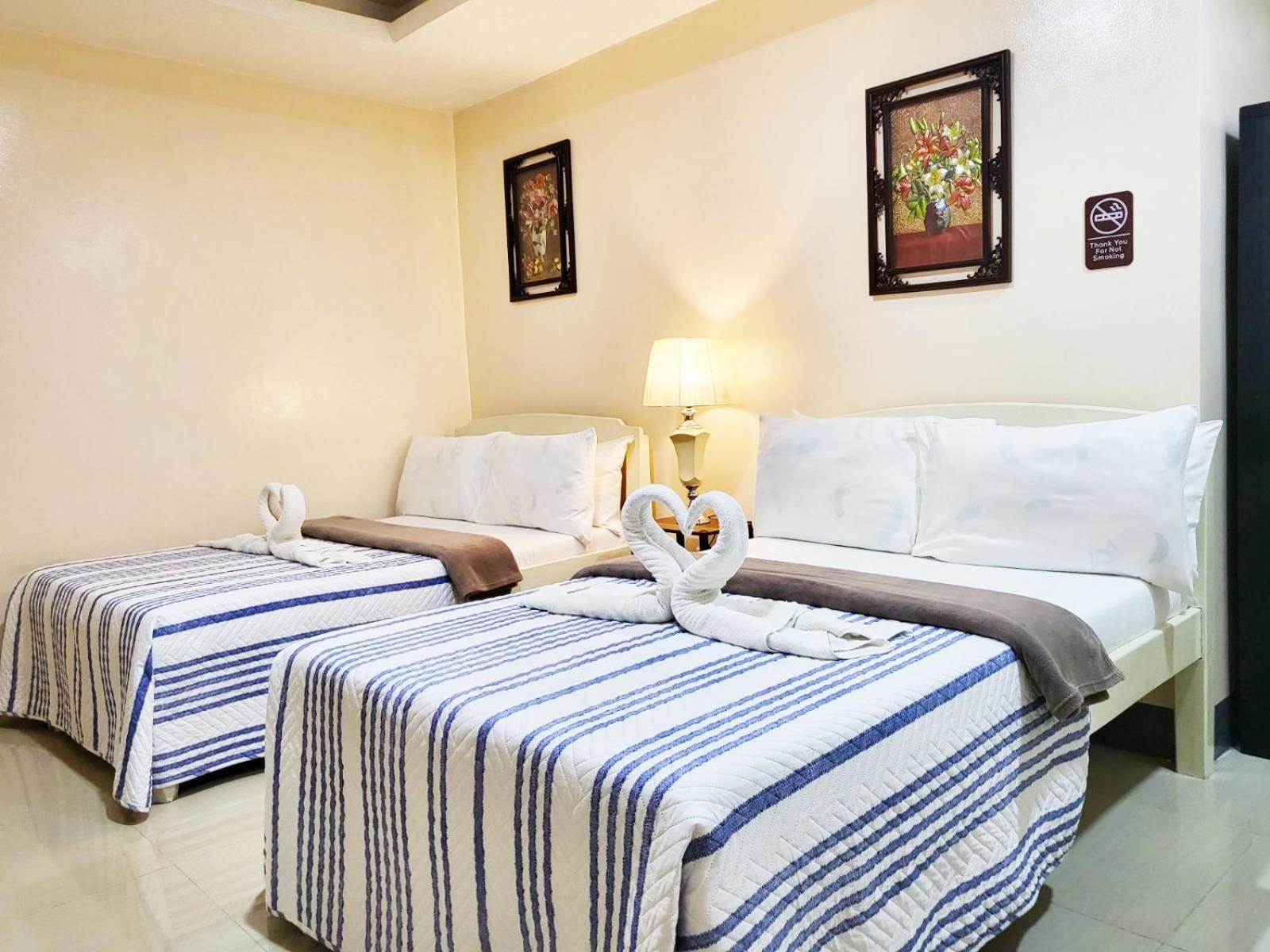 B&J Guesthouse And Tours Tagbilaran City Exterior photo