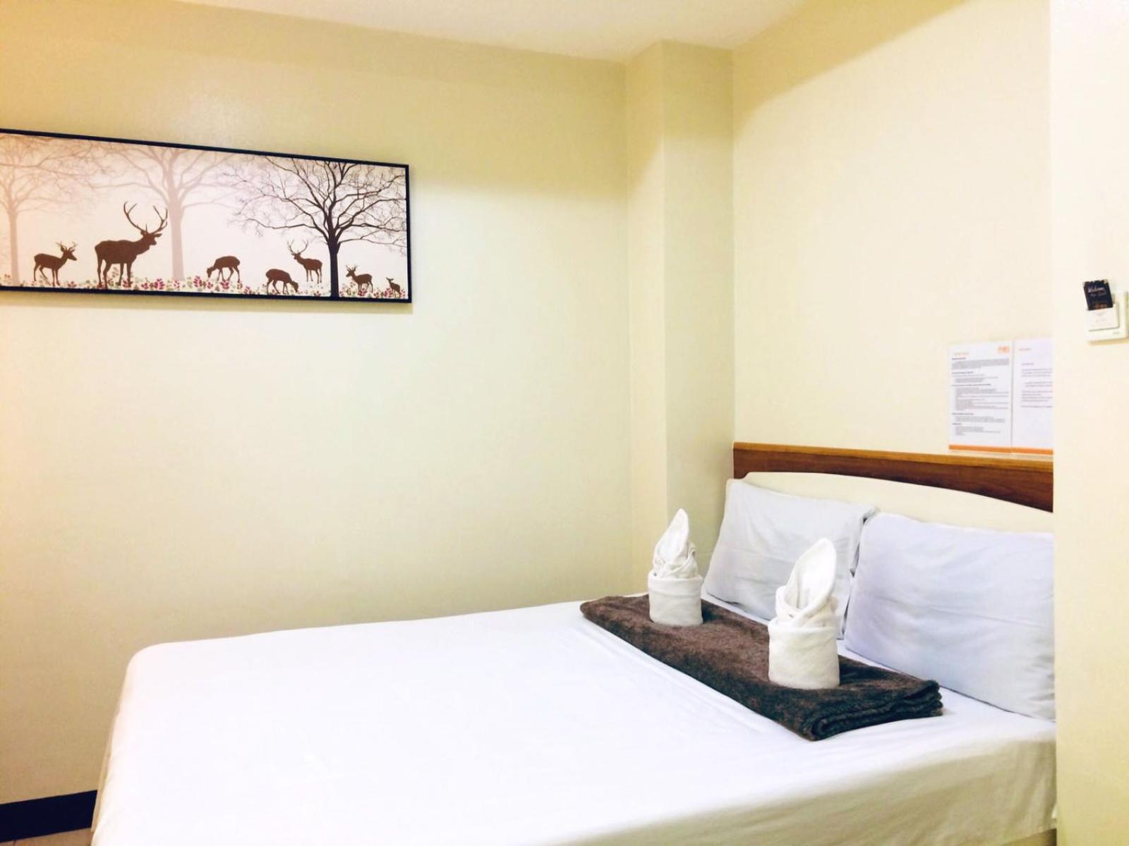 B&J Guesthouse And Tours Tagbilaran City Room photo